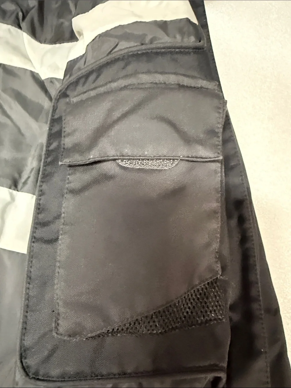 Helly Hansen Black Ski Jacket with Pink and White Accents